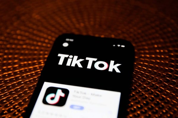 tiktok英国账号怎么开?